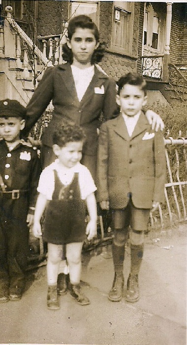 Isabel (Chabe) with (left to right) Eddie, Hirum, Patty 